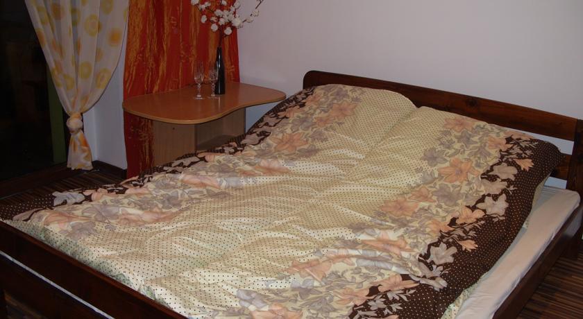 Pokoje Typu Studio Sosnowiec Ruang foto
